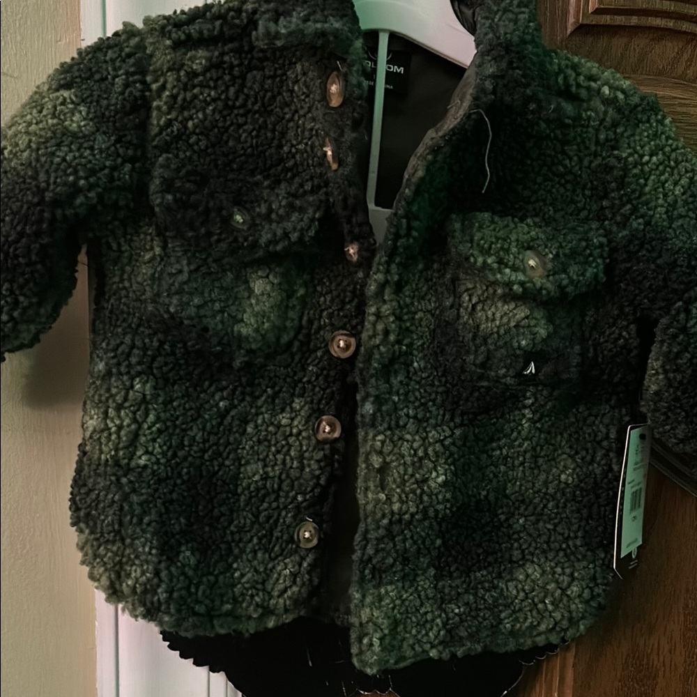 Green Volcom Baby Sherpa Jacket 12M NWT